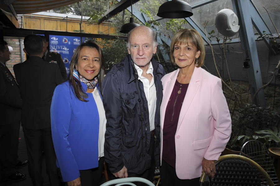 Blanca rodriguez  Fernan martinez Amparo Perez
