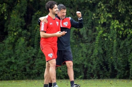 Alexandre Pato, nuevo delantero de Chelsea