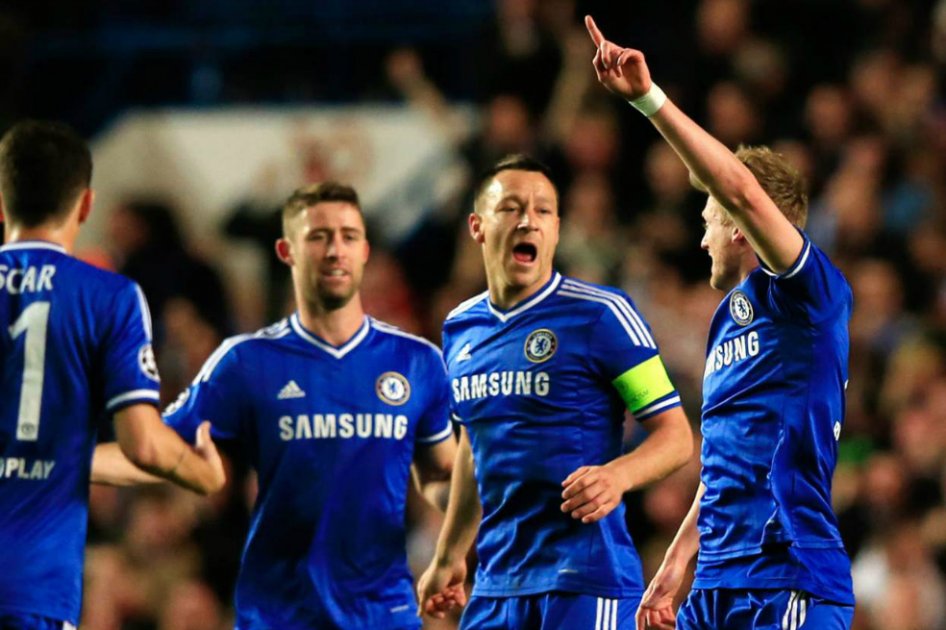 El Chelsea de Mourinho golea y es líder en Inglaterra