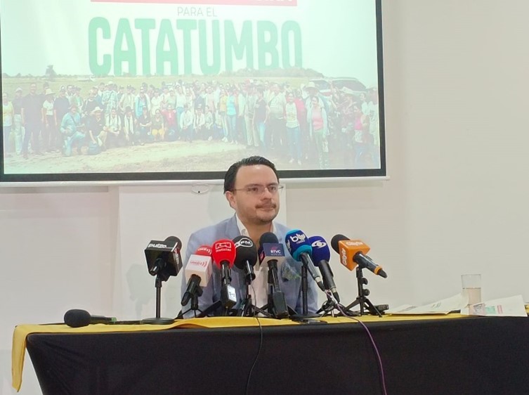 Gobierno anuncia “Plan Catatumbo” para aliviar la crisis en la región
