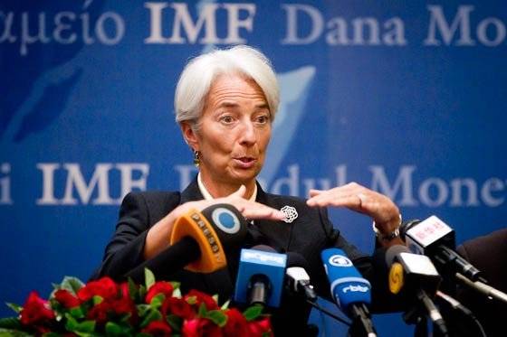 FMI ve nuevos nubarrones en economía mundial