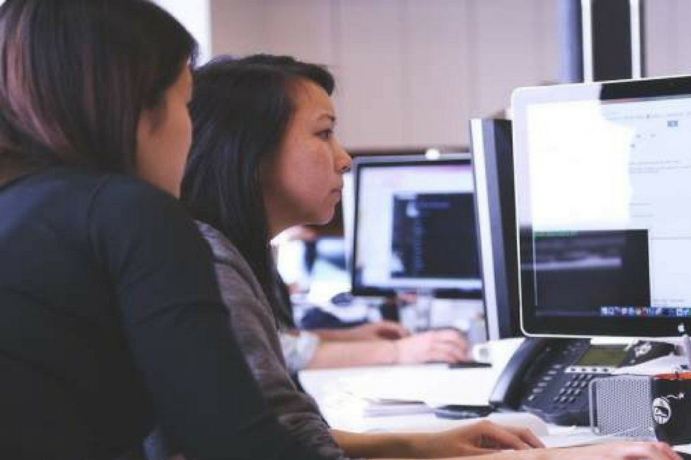 Codensa y Emgesa se comprometen a incentivar el empleo para los jóvenes