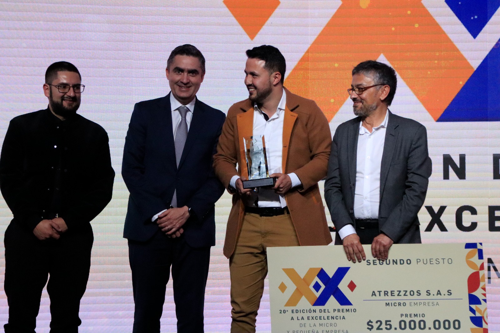 Atrezzos S.A.S ocupó el segundo lugar de la categoría de Microempresa.