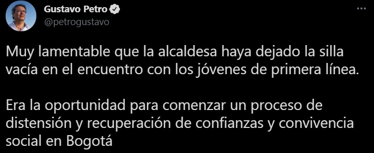 El senador criticó la ausencia de la alcaldesa en la mesa de diálogo.
