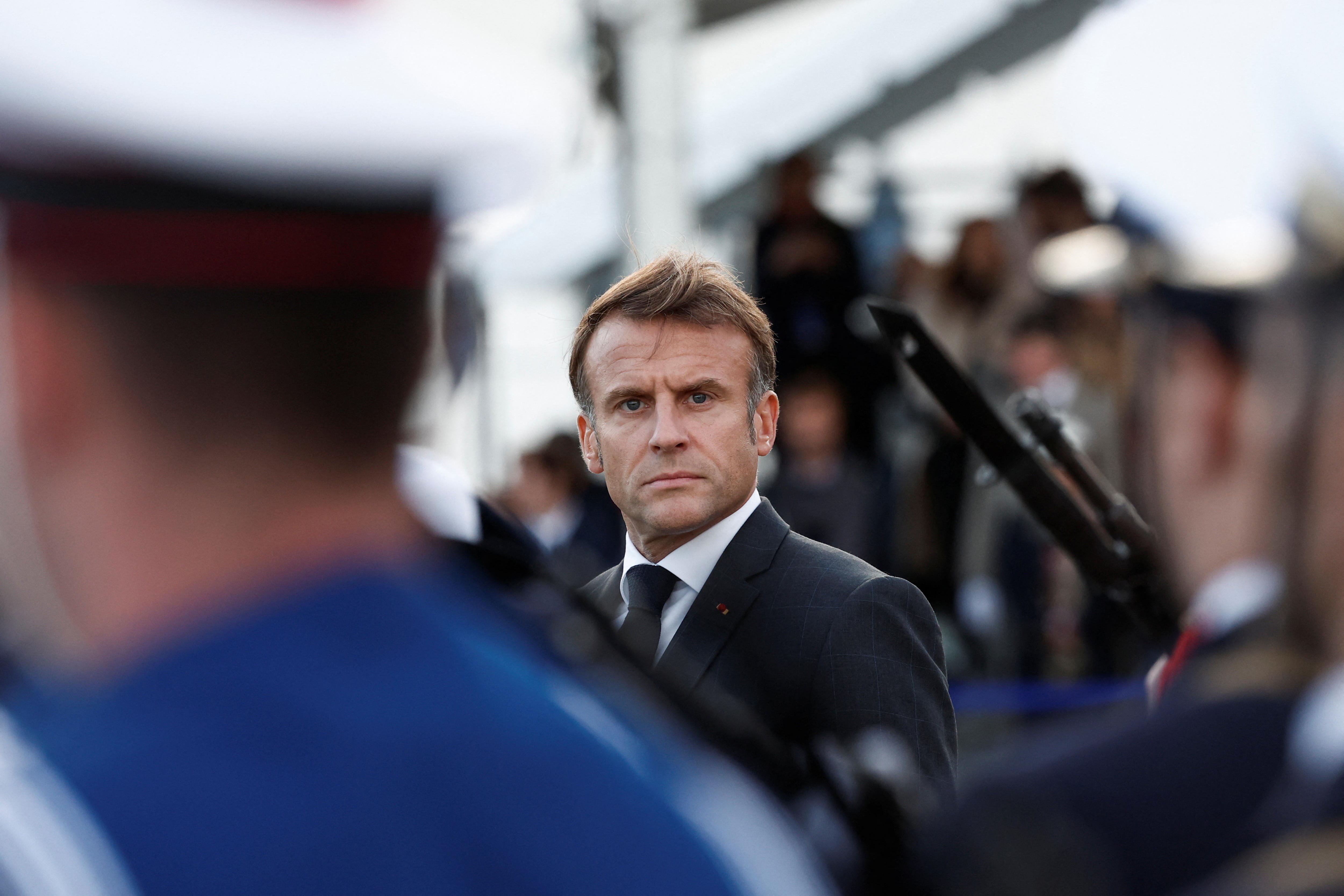 El primer ministro de Francia le propone un nuevo gobierno a Emmanuel Macron