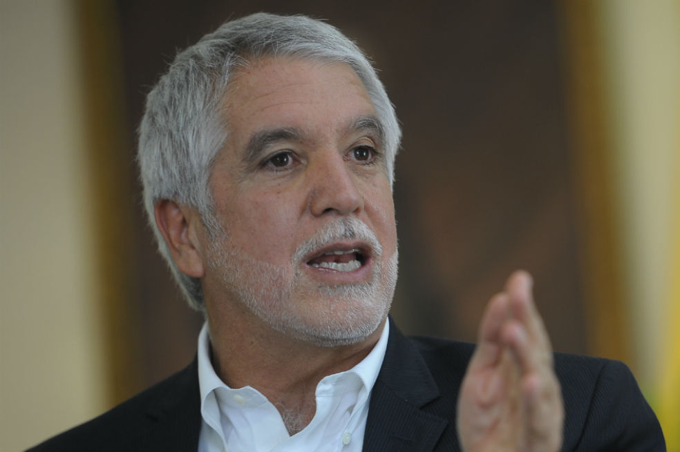 “Hay un club de enemigos del metro”: Peñalosa