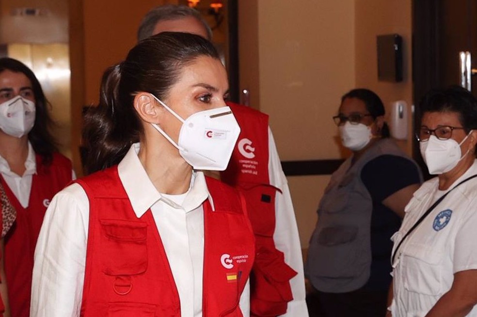 La reina Letizia Ortiz, una cooperante en la entrega de ayuda humanitaria en Honduras