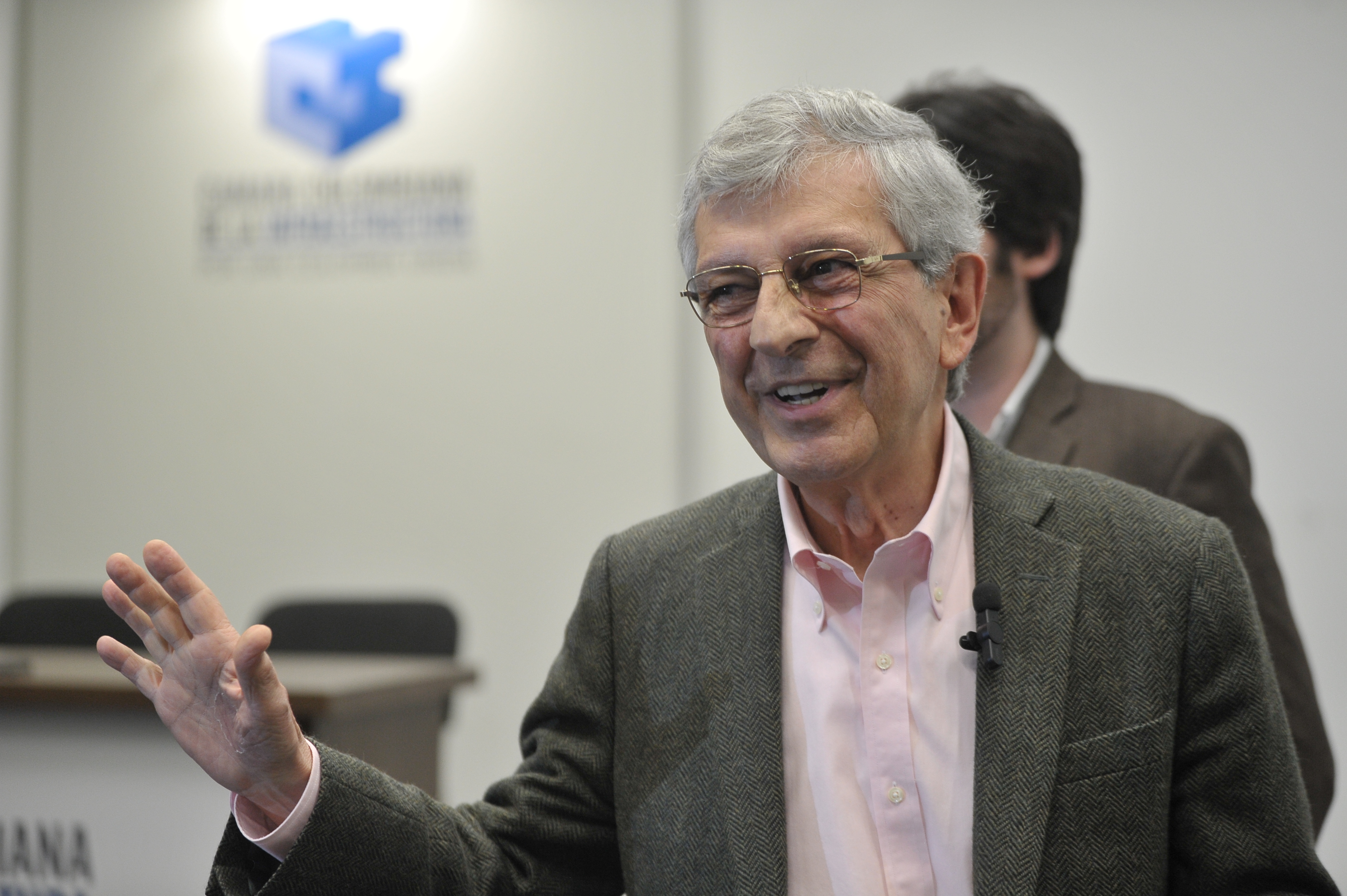 Juan Martín Caicedo renunció a la presidencia de la Cámara de la Infraestructura