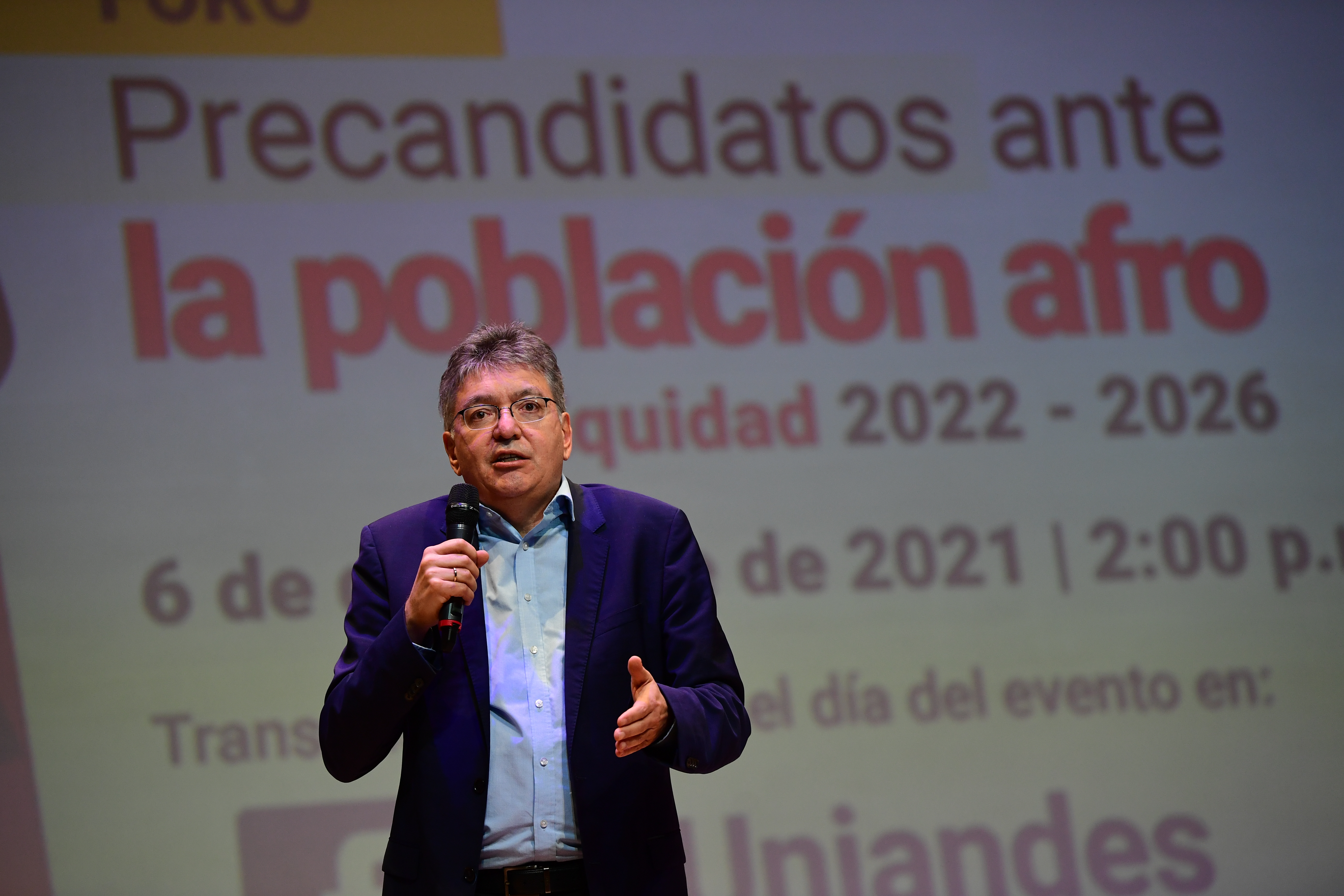 Un brindis por los riesgos ecológicos