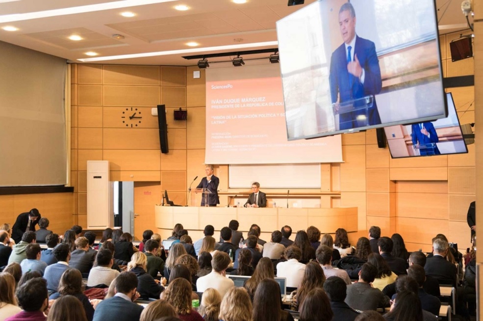 Carta al presidente Duque de la docente que intervino en evento en SciencePo