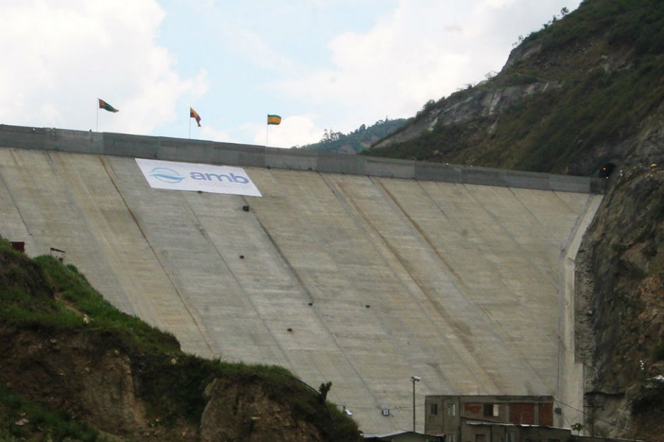 Santos inauguró Embalse de Bucaramanga que garantizará agua por 50 años