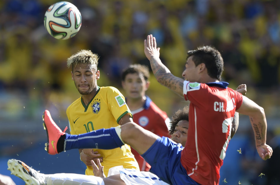 Con agonía, Brasil clasificó a cuartos de final