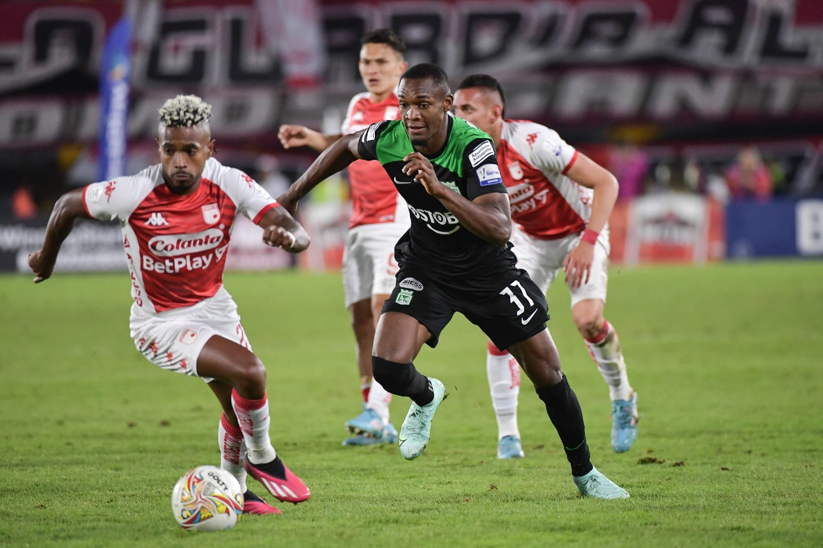 Nacional venció 2-0 a Santa Fe.