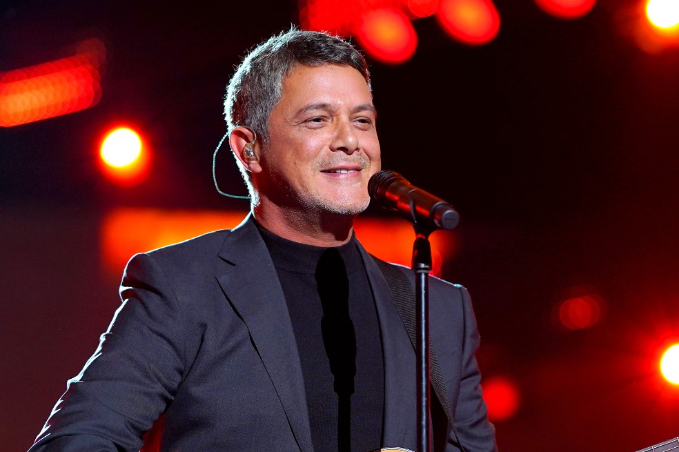 Disfruta del cantante Alejandro Sanz este sábado desde casa