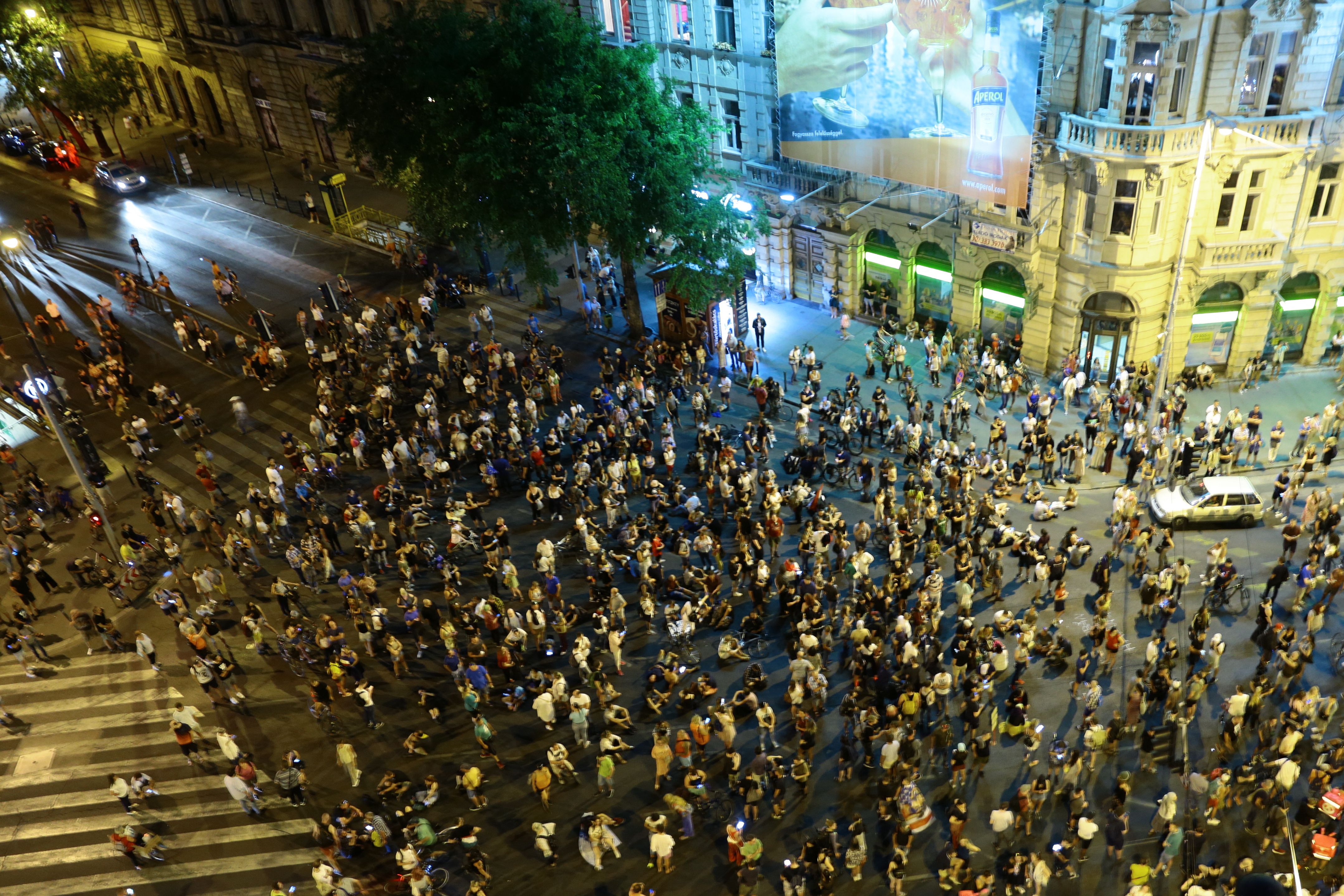 Hungría: quinta jornada de protestas por aumento de impuestos a pequeñas empresas