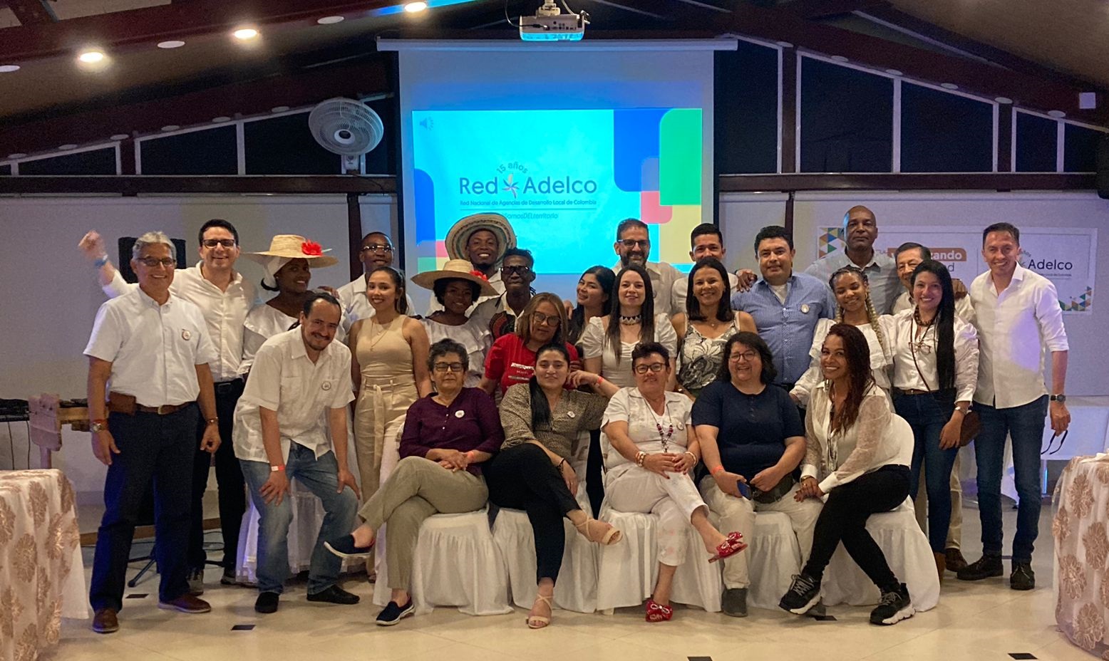 Quince años apostándole al desarrollo local
