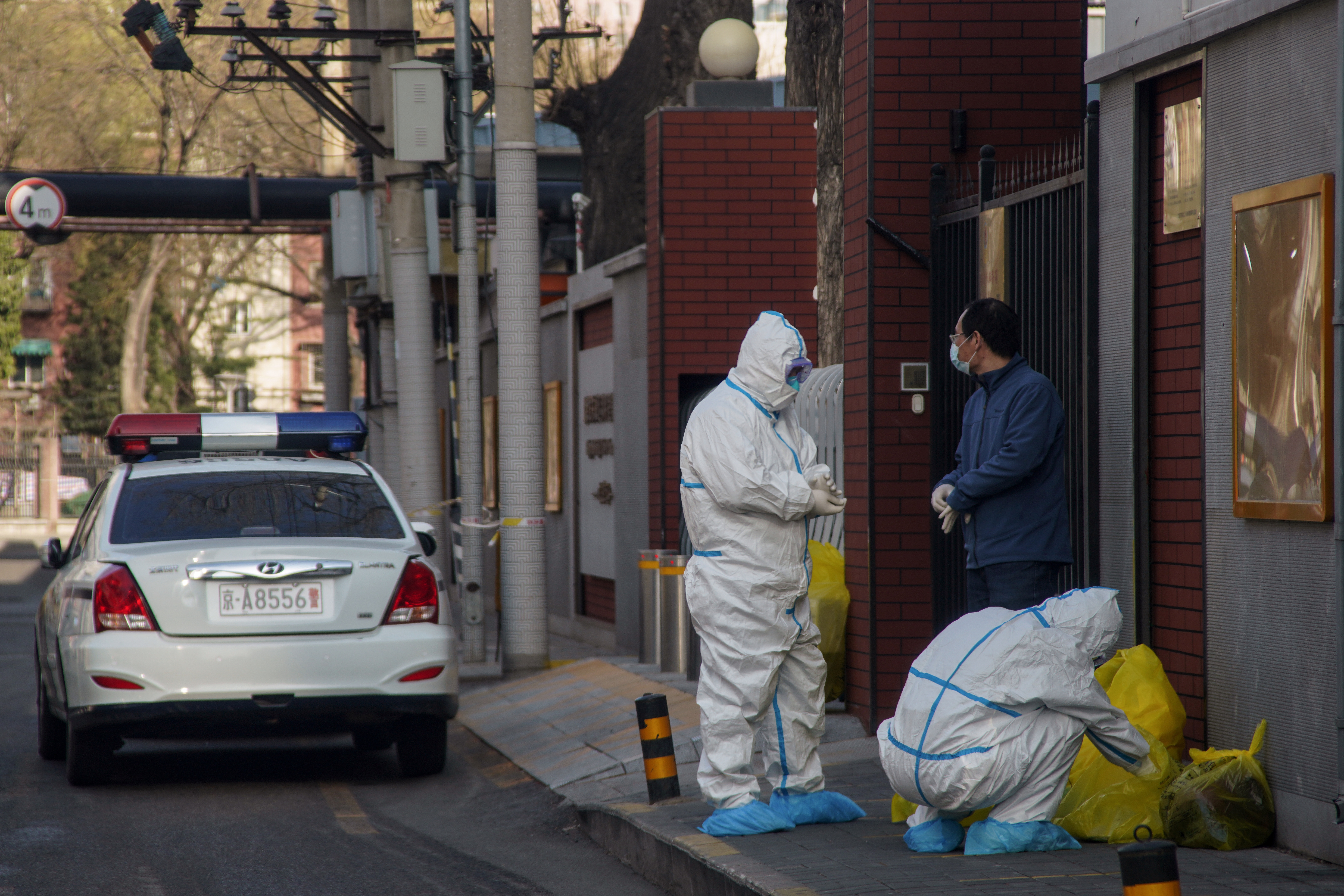 China vuelve a confinar millones de personas por brote de covid-19