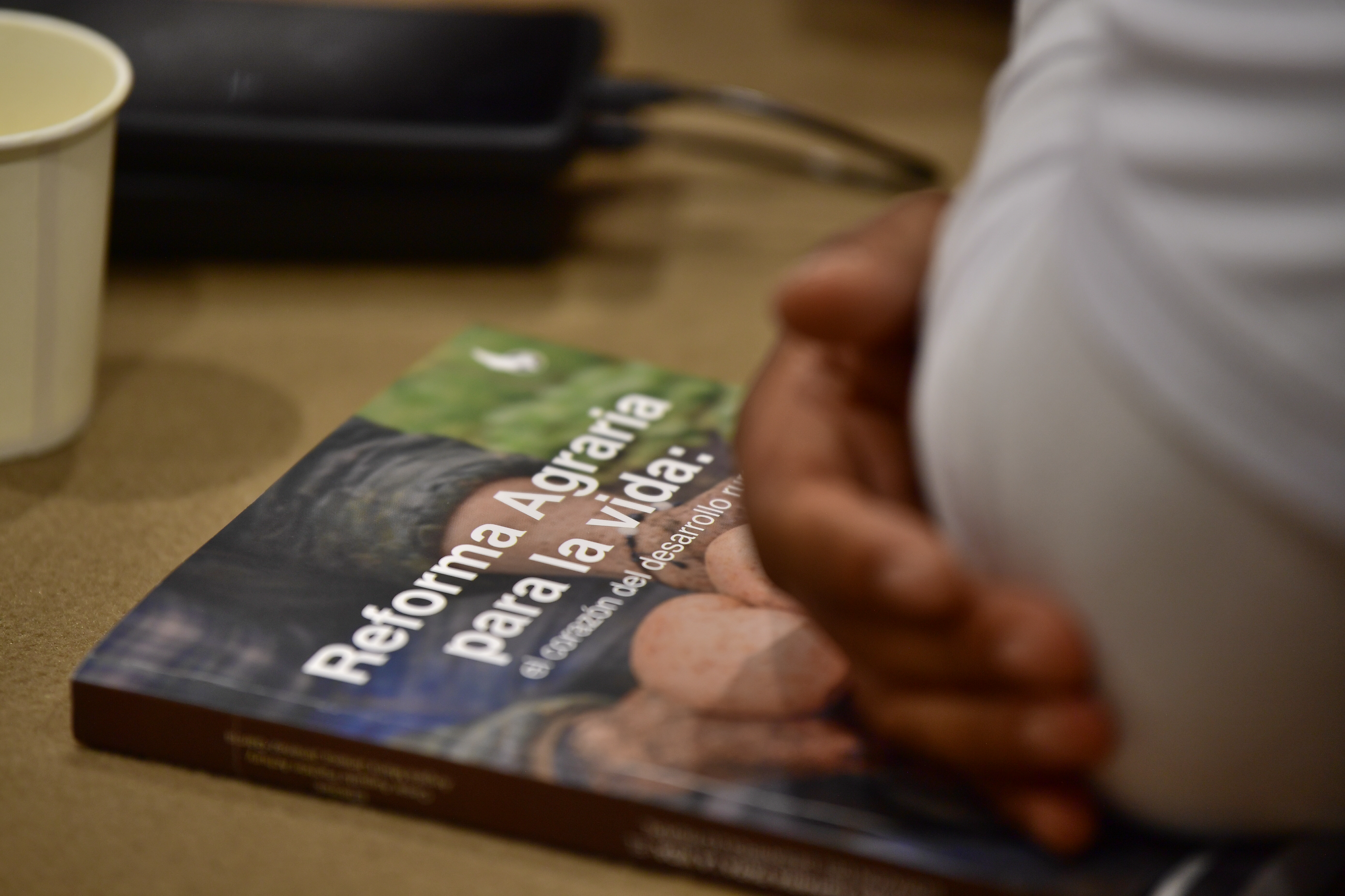 Presidente de la Agencia de Desarrollo Rural durante el lanzamiento del libro “Reforma Agraria para la vida”, evento realizado en la Feria del Libro 2026