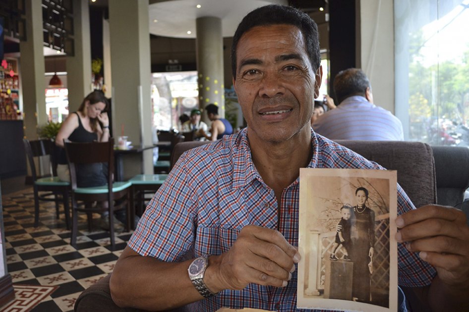 Los niños perdidos de la guerra vuelven a Vietnam en busca de sus madres