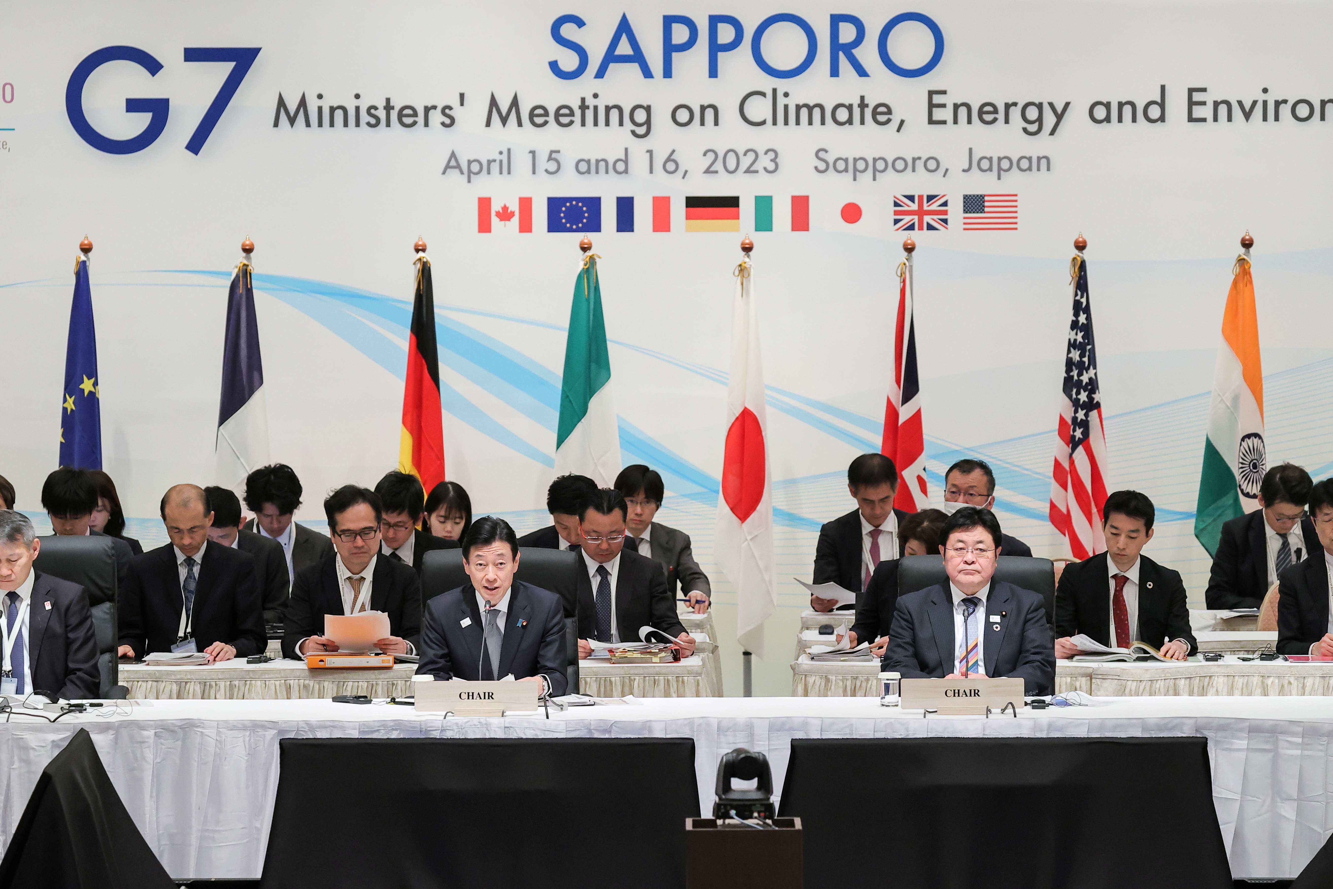 G7 promete acelerar eliminación de combustibles fósiles, pero sin dar nueva fecha