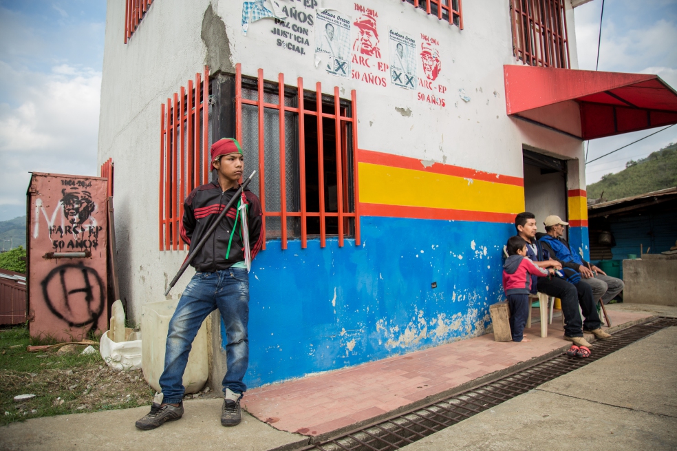 La Guardia Indígena en medio del fuego (II)