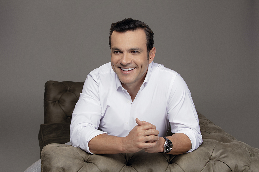 A Juan Diego Alvira su suegra no lo quería y así la conquistó
