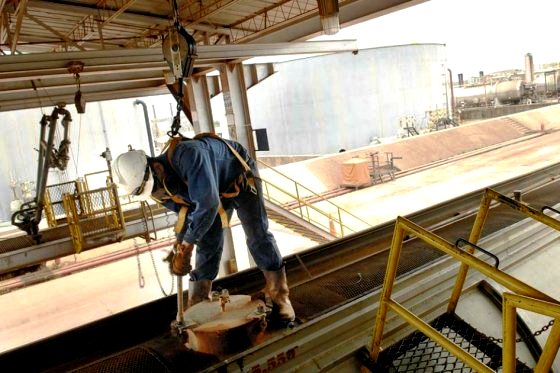 Ecopetrol declara comercialidad de hallazgo petrolero con reservas de 22,4 millones de barriles
