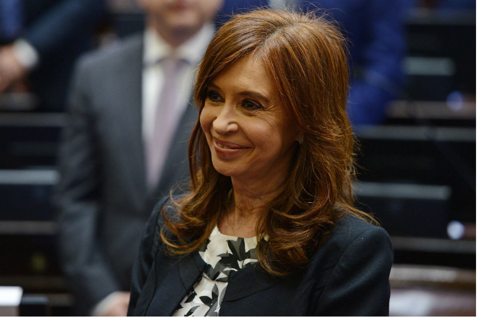 Juez pide levantar fuero y detener a Cristina Fernández de Kirchner
