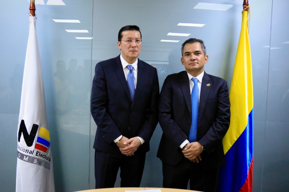 Hernán Penagos se posesionó como registrador nacional