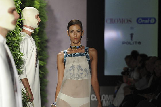 Cinco jóvenes muestran talento en pasarela INFASHION-BLANCOX