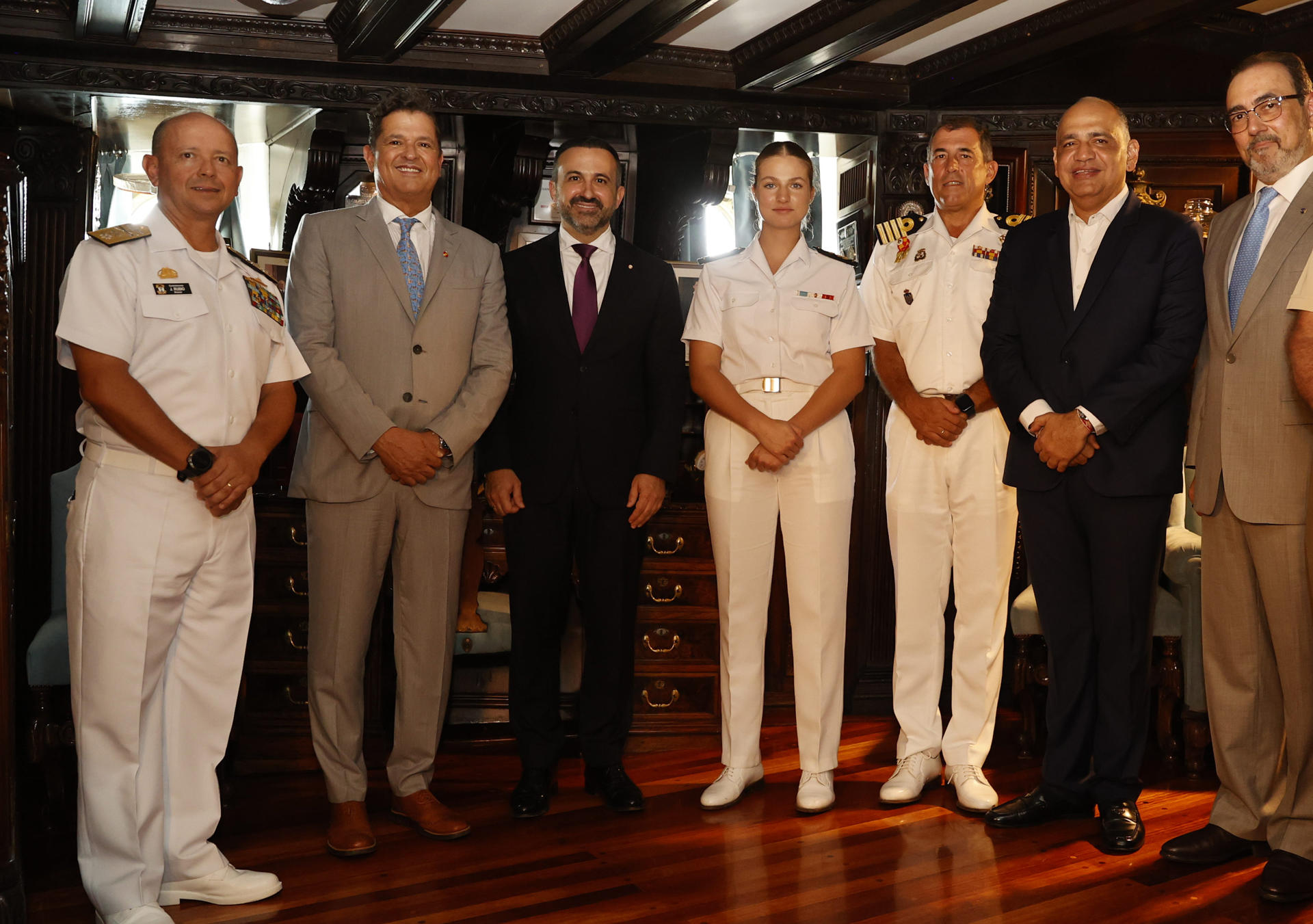Carlos Vives almorzó con la princesa Leonor en Santa Marta. Así fue el encuentro