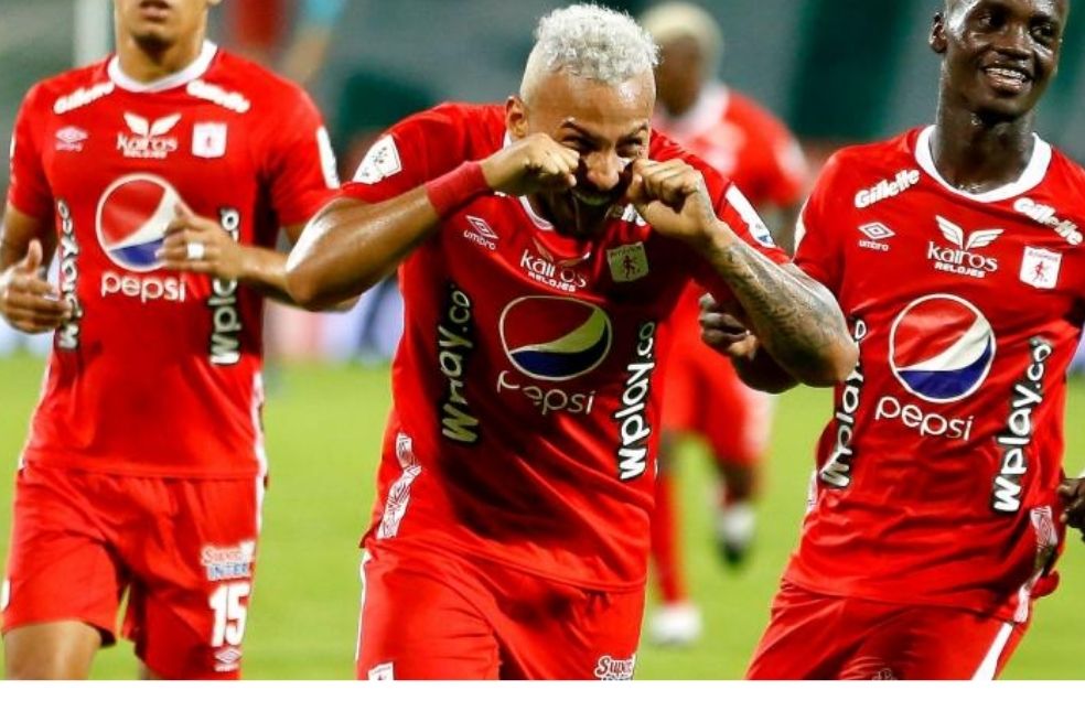 Envigado le ganó la demanda a Rosario Central en el caso Duvan Vergara
