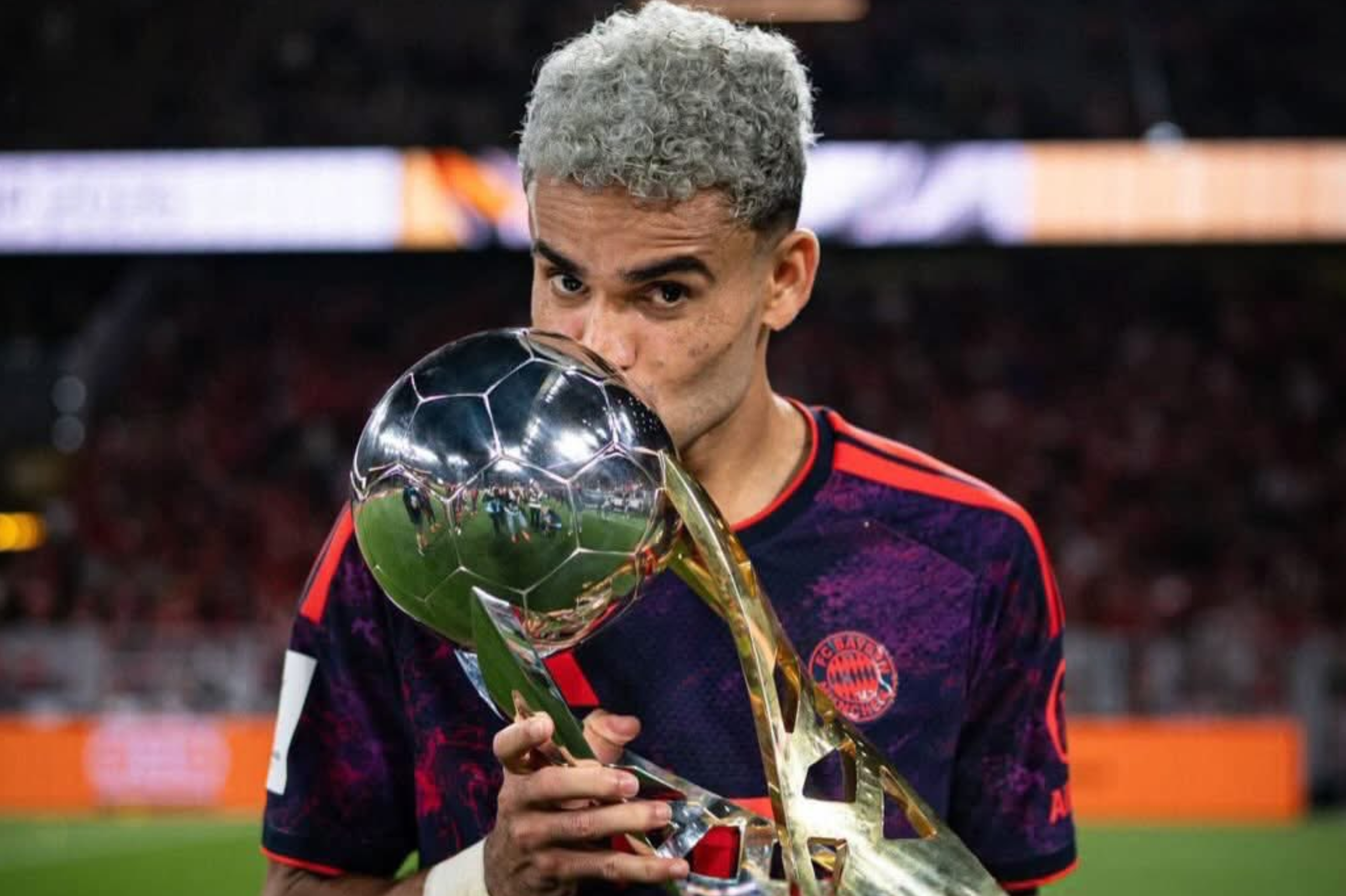 Las coronas de Luis Díaz, un supercampeón en Alemania