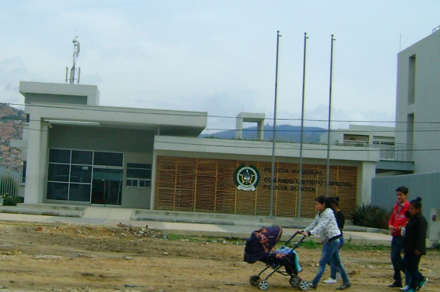 Policía descarta plan pistola en Soacha tras asesinato de uniformados
