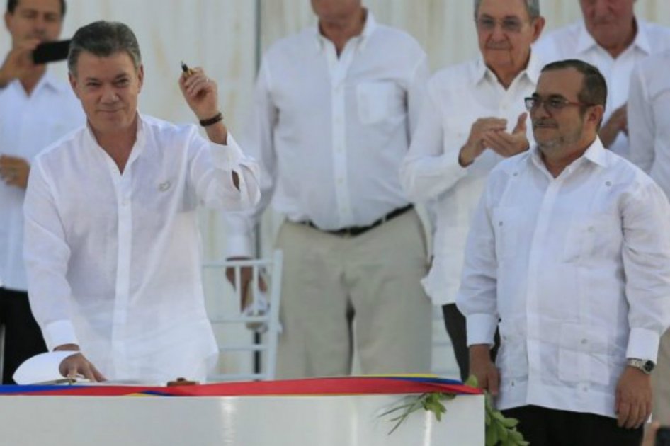Profesores universitarios urgen pronto acuerdo con las Farc