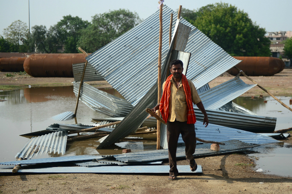 Así se ve el norte de India después de la tormenta de arena que deja más de 100 muertos