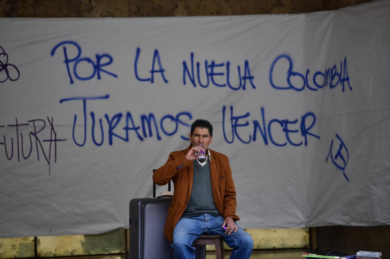 Dicho decreto estará vigente hasta que el tribunal tome una decisión final sobre si se mantiene o no la subida del 23,7 %.