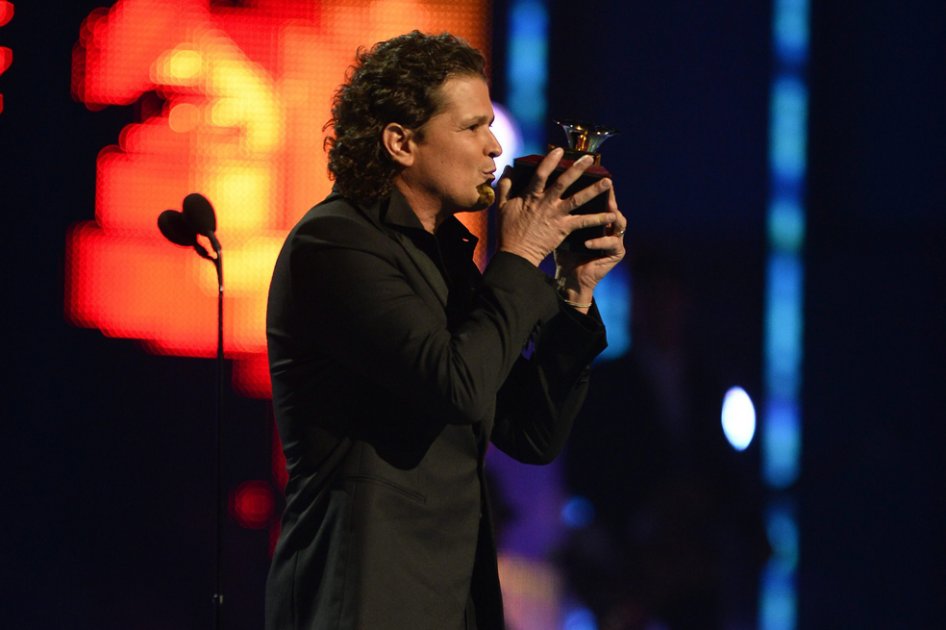 Carlos Vives, el triunfador de los Grammy Latino con 3 premios