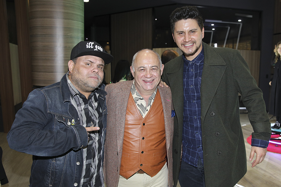 Julián Caicedo, Fernando Arévalo y Rodrigo Jerez en Hasta que la plata nos separe