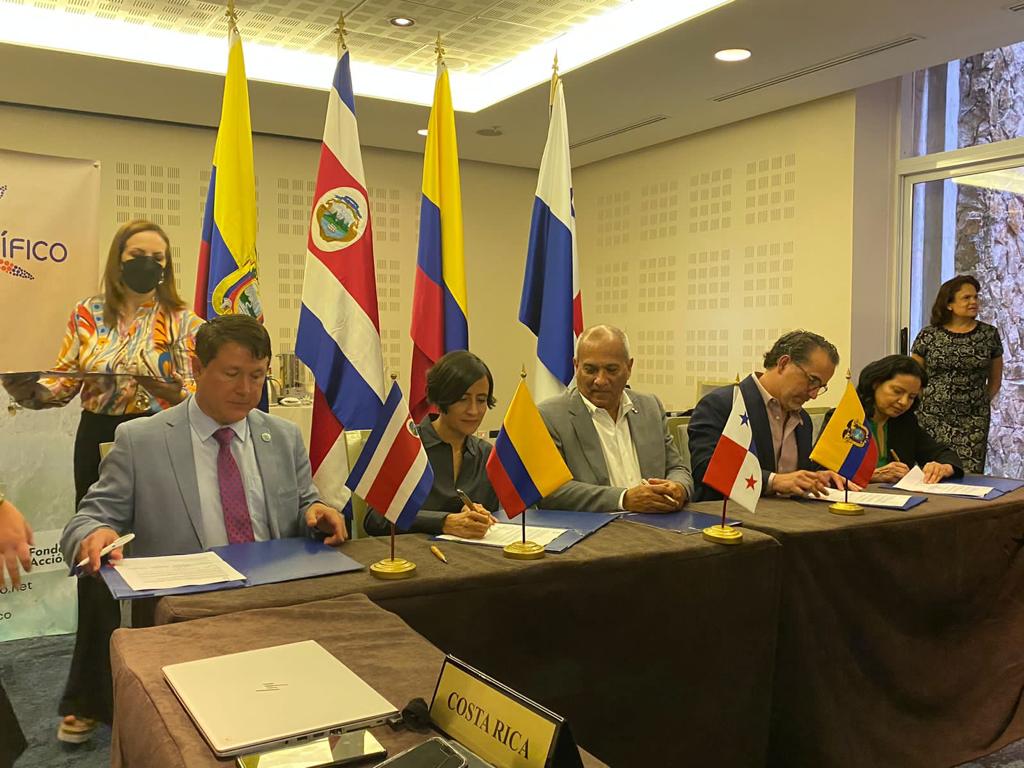 Colombia firmó acuerdo para conservar el Corredor Marino del Pacífico Este Tropical