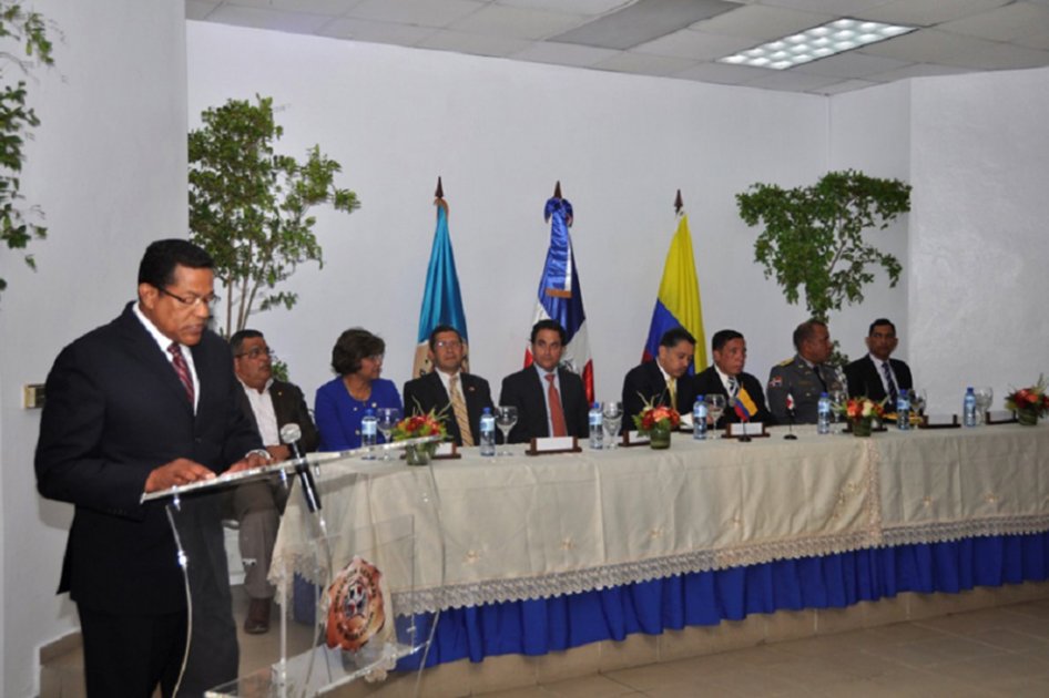 Colombia y República Dominicana avanzan en gestión para eliminar visado