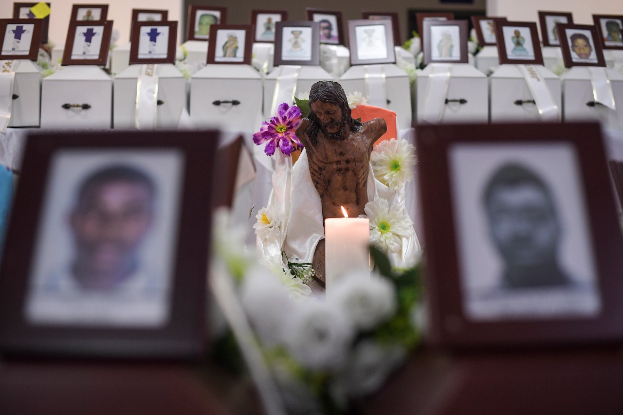 Así veló Bojayá a sus muertos