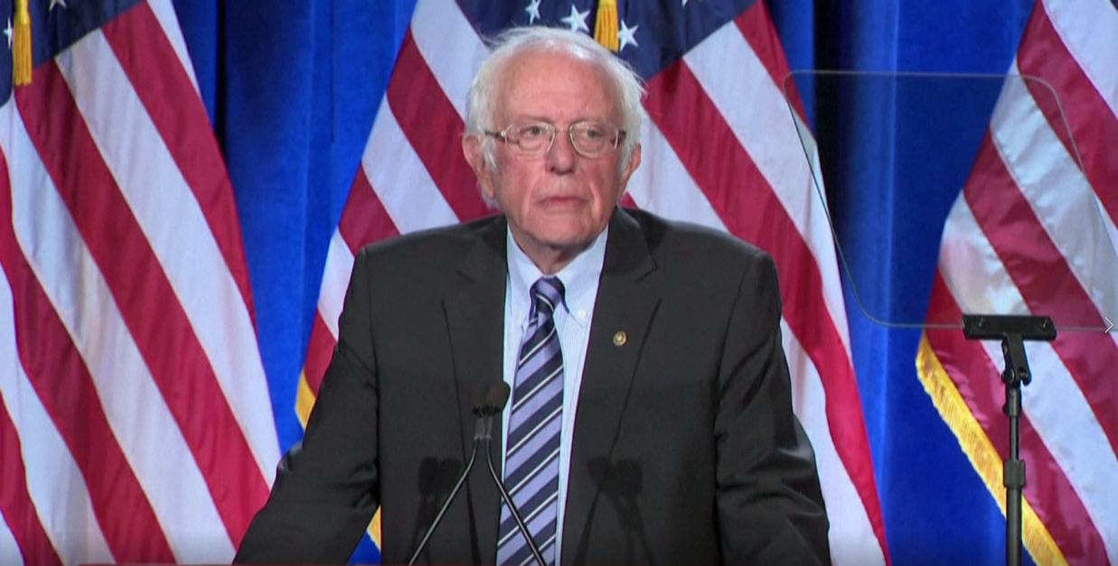 Bernie Sanders predijo todo: hasta la denuncia de fraude de Trump