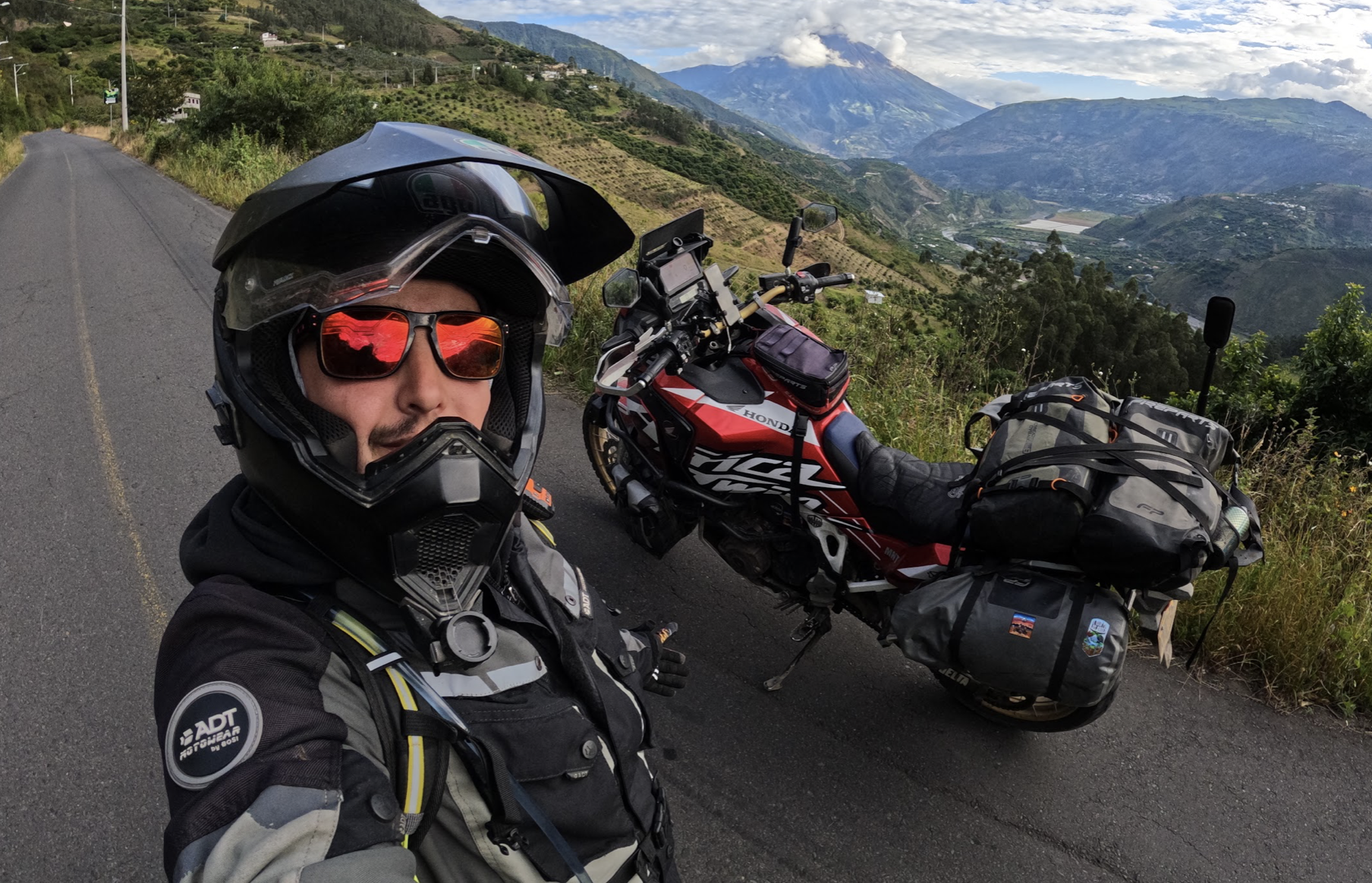 Selfie Daniel Cabrera en África