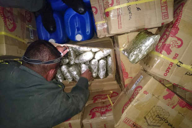 Incautan cargamento de droga en vía de Caldas