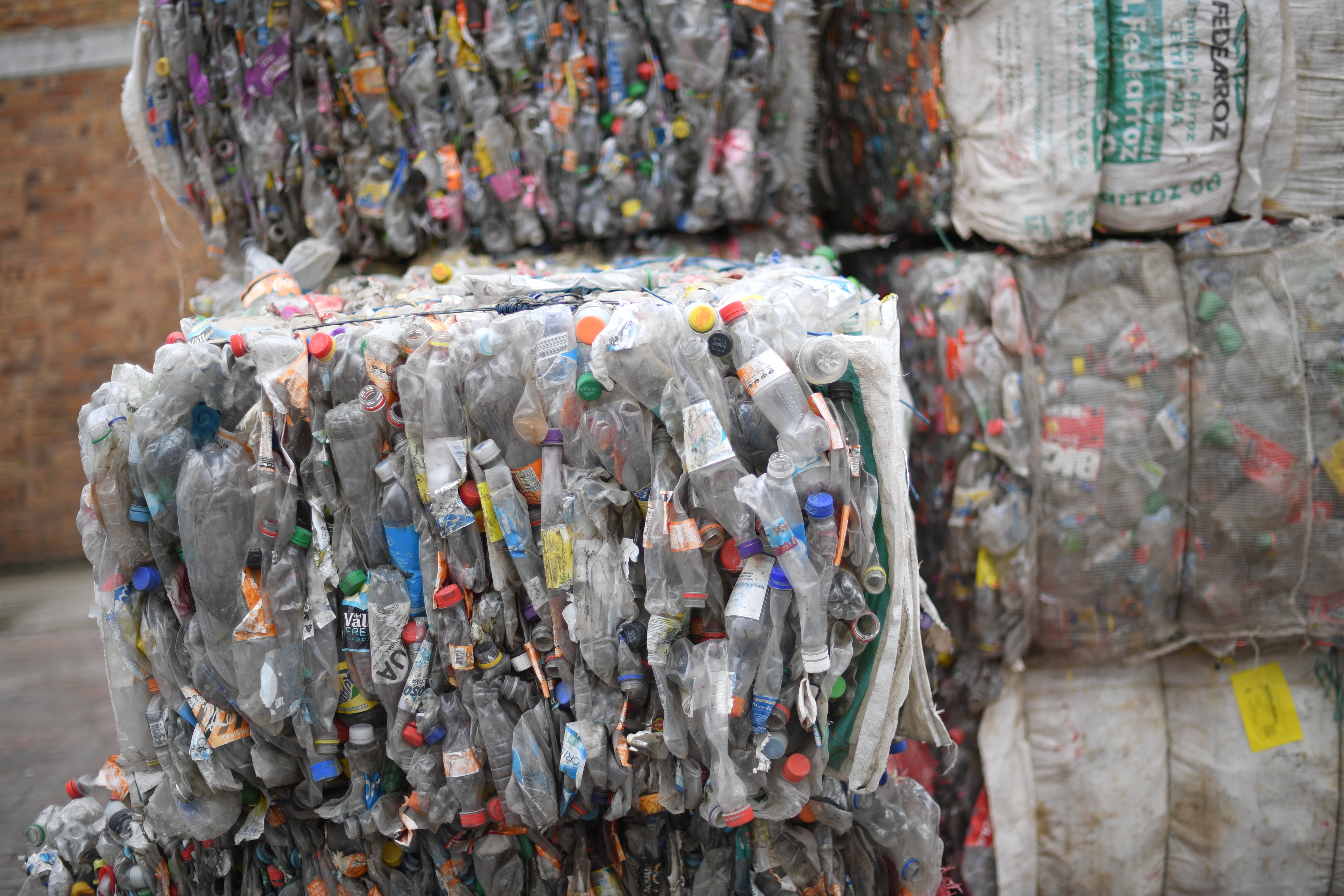 Estados Unidos envía 35 contenedores diarios de basura plástica a América Latina