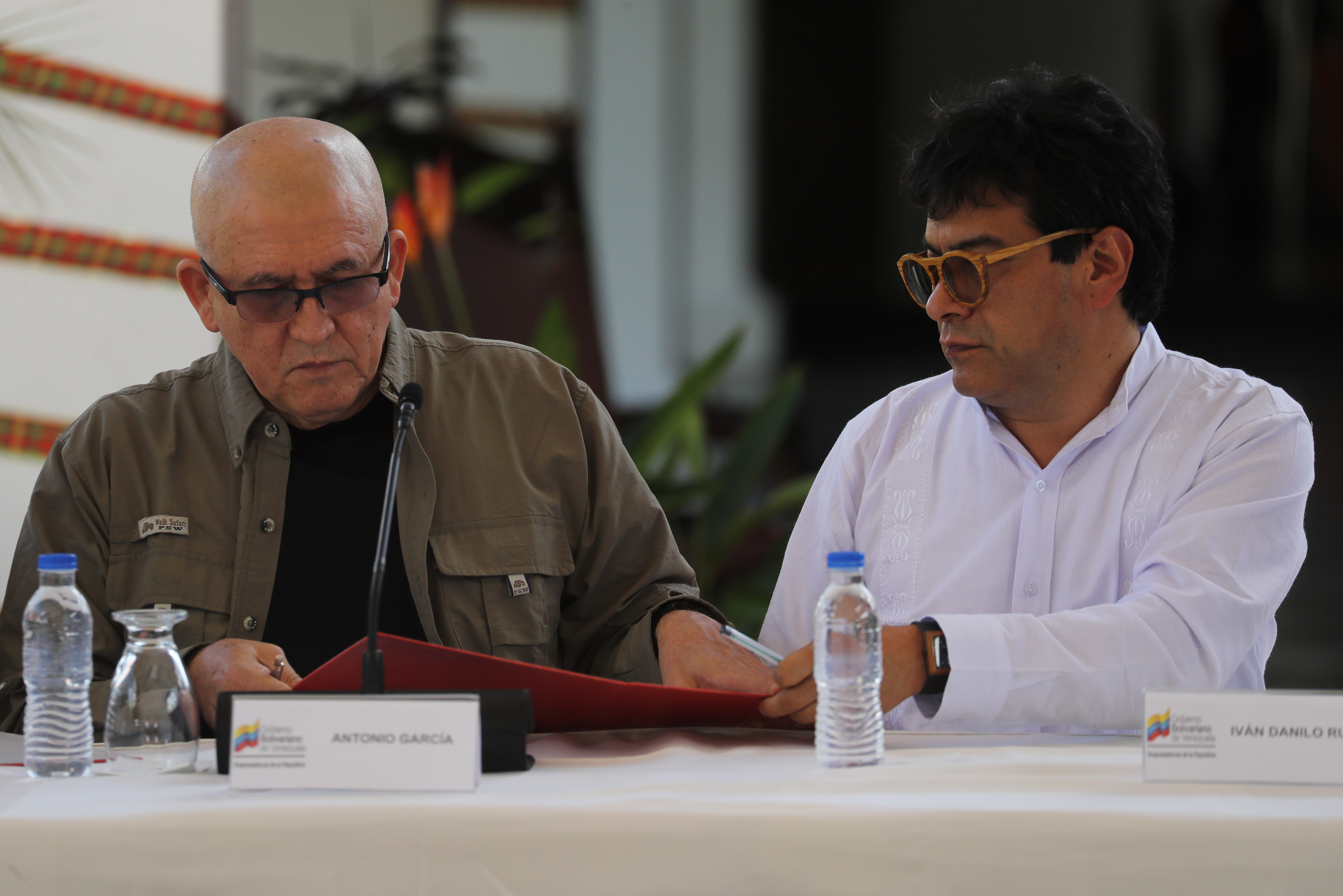 (En video): El comunicado conjunto con el que Gobierno y Eln reanudaron diálogos