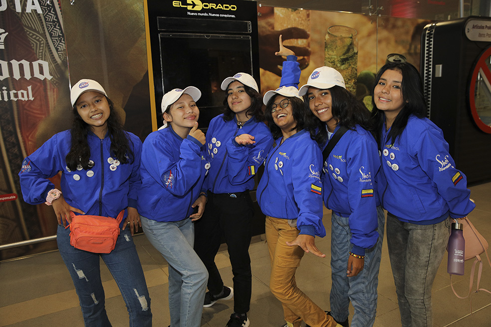 DESPEDIDAS NIÑAS QUE VAN PARA LA NASA