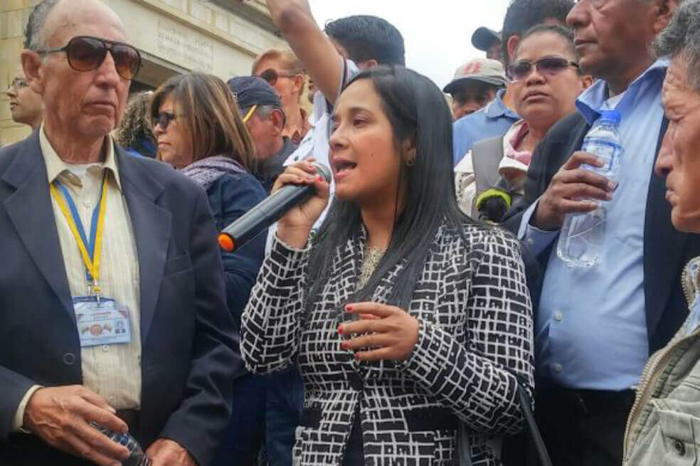 En aparente estado de embriaguez, cabildante llegó al Concejo de Bogotá