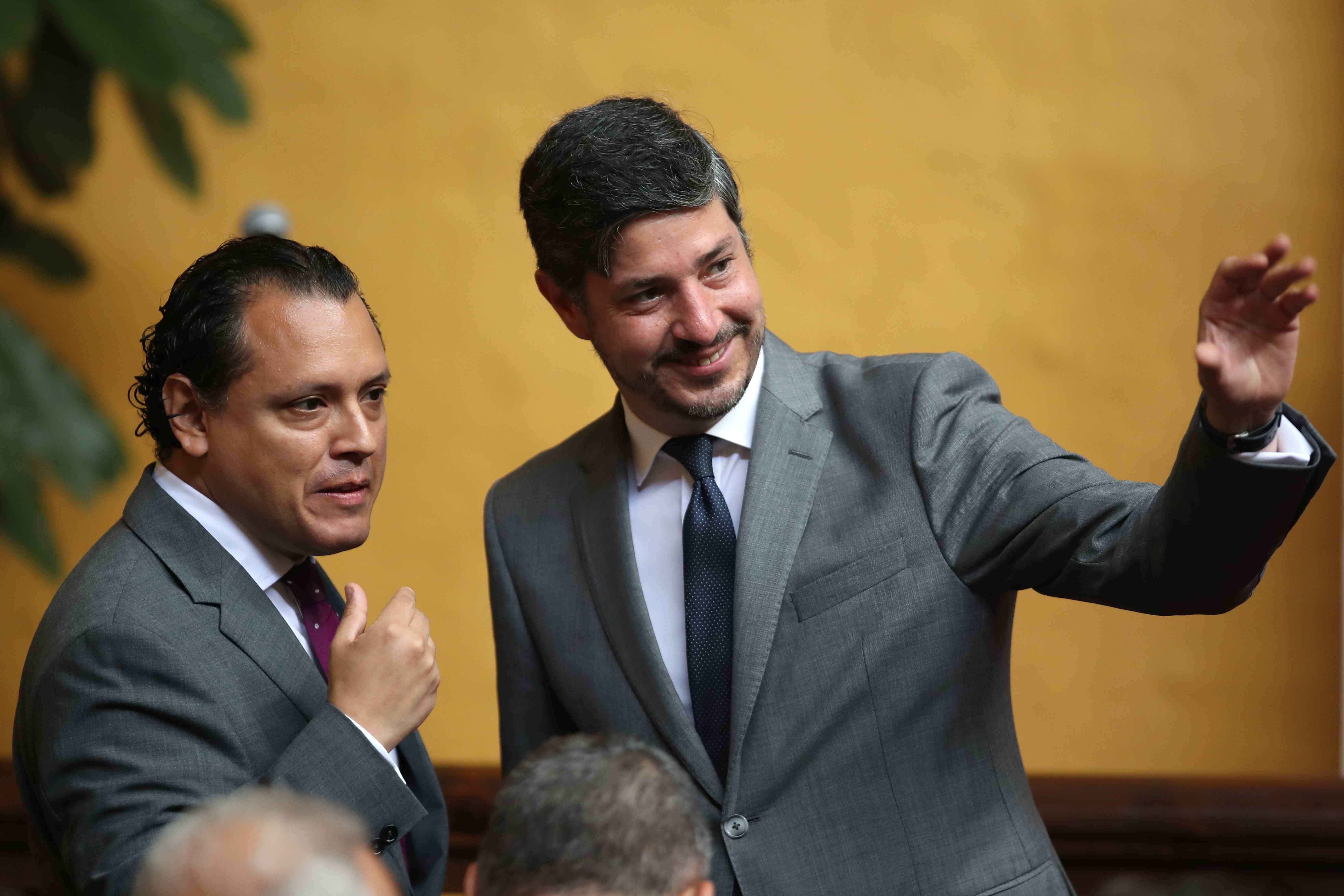 Perú expulsa al embajador de México por “injerencia del país en asuntos internos”